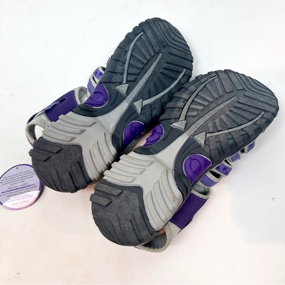 NWT Womens Purple Water Shoes Sandals Pawprint - Picture 6 of 7